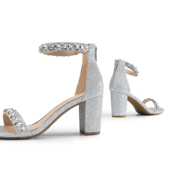 NWOT DREAM PAIRS Women's Low Chunk Heel Pump Silver Sparkling Sandals Size 8.5 - Picture 5 of 8